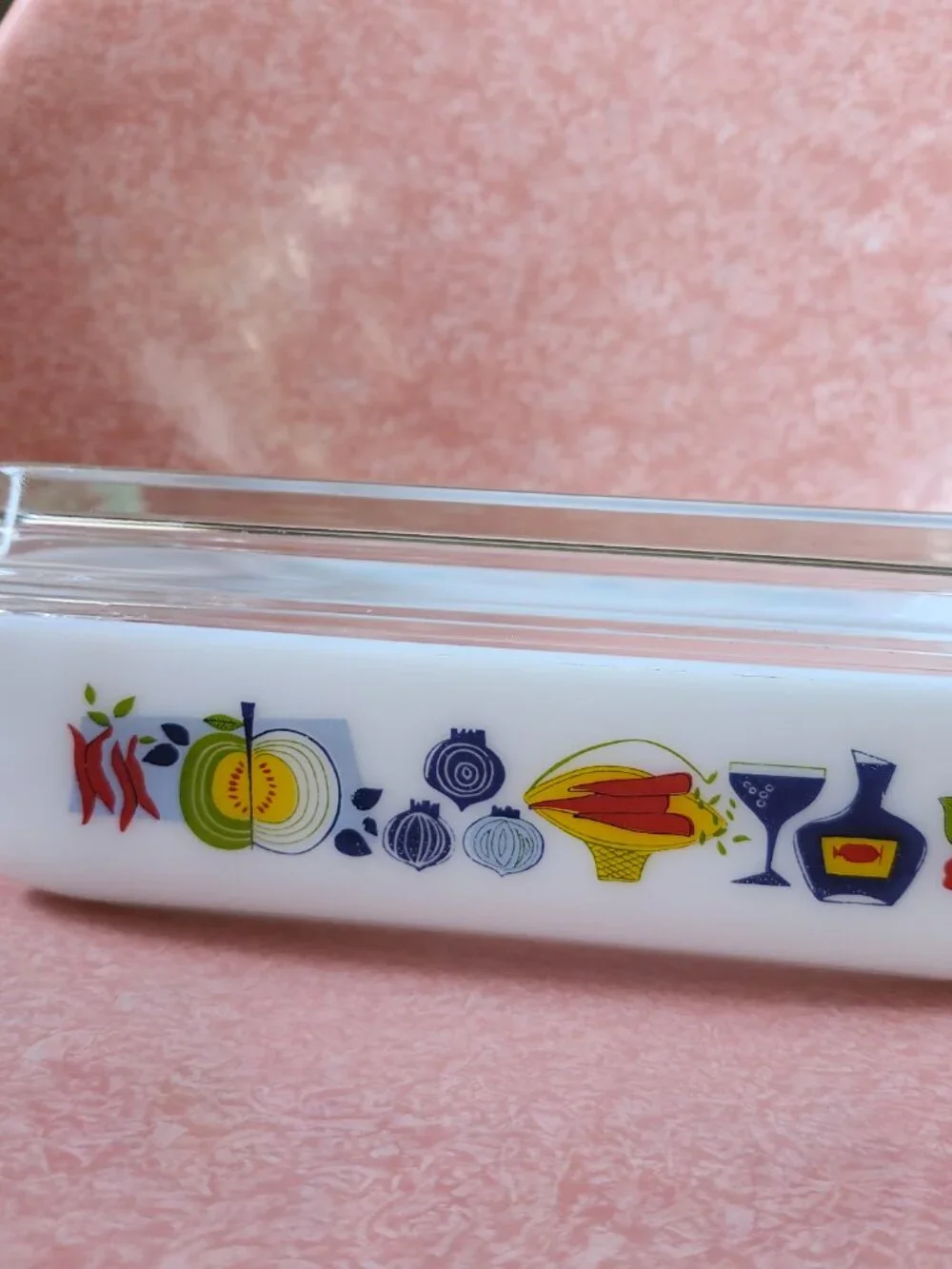 Pyrex j a j harvest vegetable casserole with lid